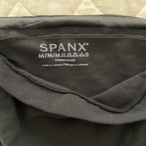 SPANX Shapewear for Tummy Control High-Waisted Power Short (M) - Picture 1 of 4
